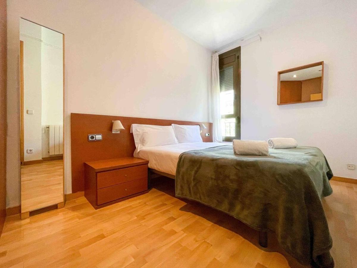 Hostourist@bcn Monumental Apartment